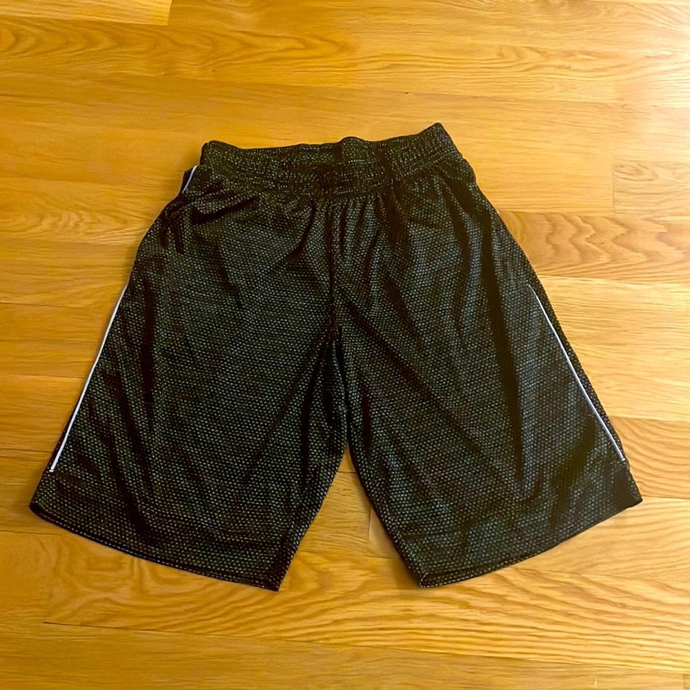 Basketball shorts